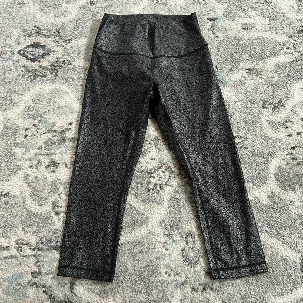 Lululemon Wunder Under Crop (Hi-Rise) *Full-On Luxtreme 21"